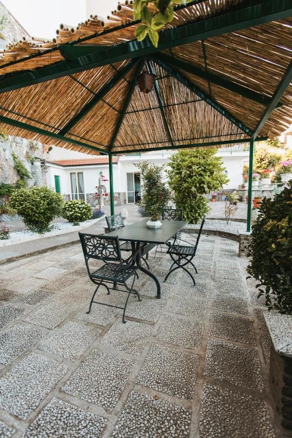 Apartments Paradise Garden Holiday House Agerola Esterno foto